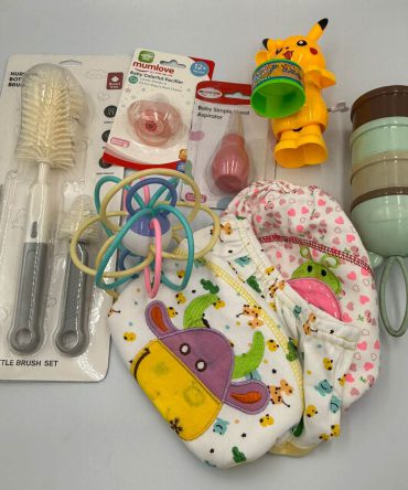 Baby combo set includes essential items for newborns like feeding bottles